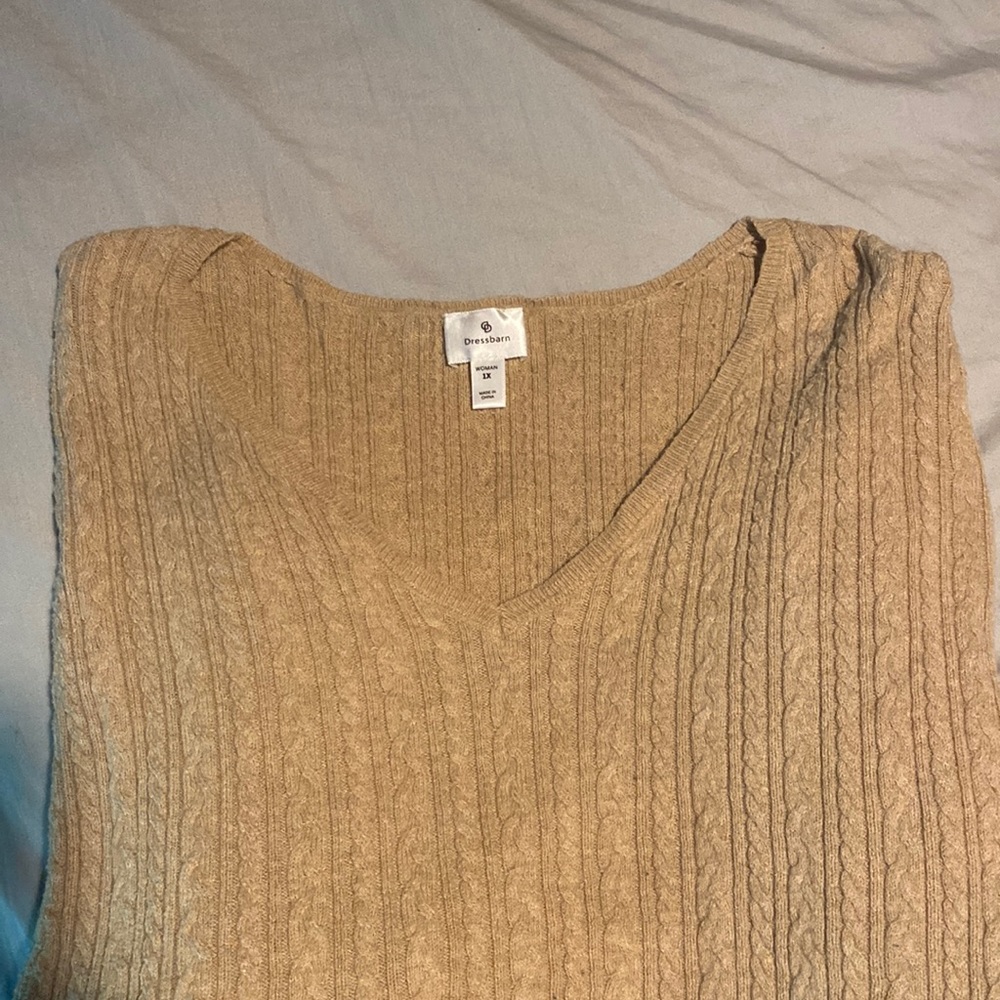 Womens Tan Dressbarn V neck Sweater With Button Detail on Sleeve Size 1X